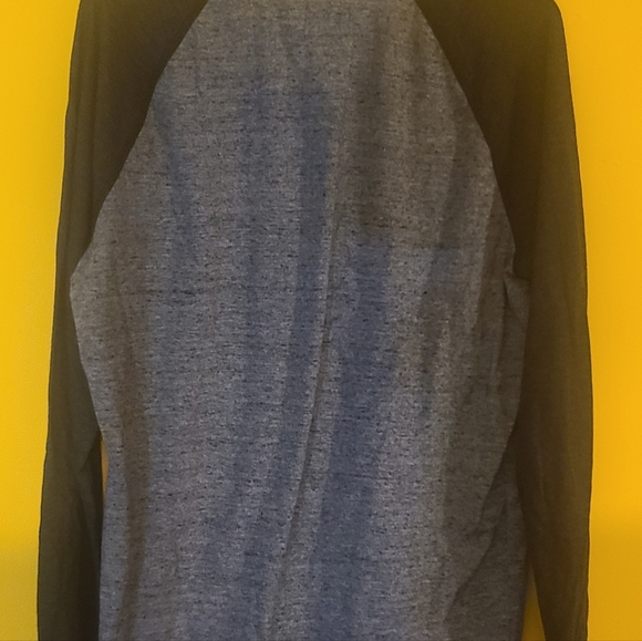 Mens long sleeve - Picture 2 of 2